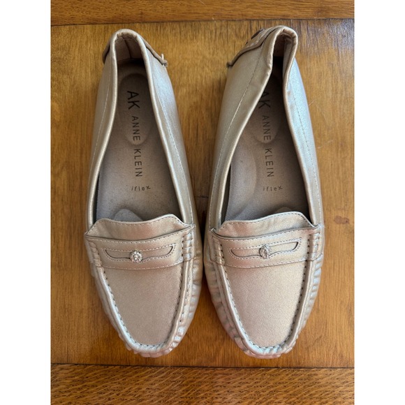 Anne Klein Shoes - Anne Klein iFlex Womens Metallic Gold Champagne Driving Loafers Flats Shoes 8M